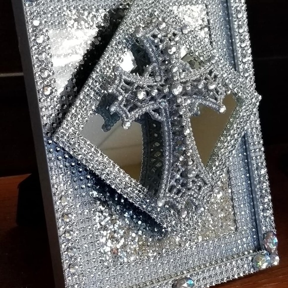 Silver Cross - Picture 3 of 3